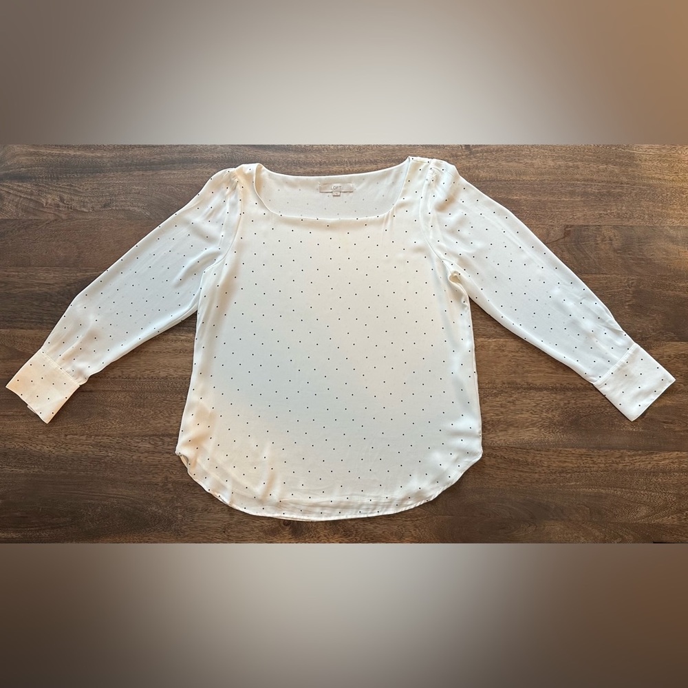 LOFT POLKA DOT CREPE BLOUSE SIZE LARGE